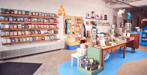 Afbeelding van de werkplek 'Zilvervis papierwaren'.